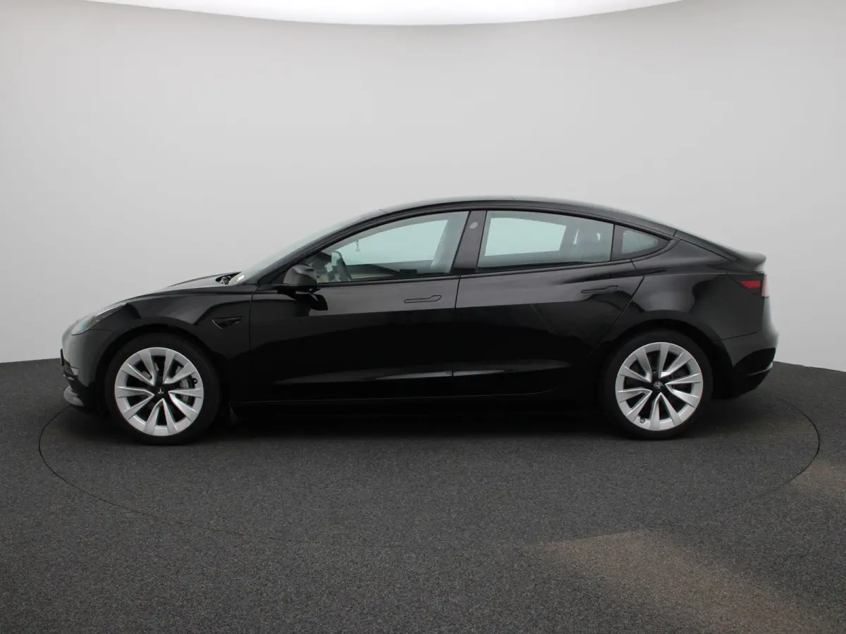 Long Range AWD 75 kWh | WORDT VERWACHT | PANORAMADAK | ACHTERUITRIJCAMERA | ELEKTRISCH VERSTELBARE VOORSTOELEN | LED VERLICHTING | ELEKTRISCHE ACHTERKLEP | NAVIGATIE |