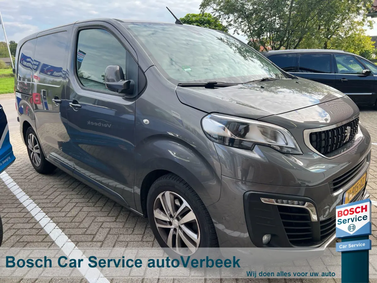 227C 2.0 BlueHDI 180 Premium | BTW-vrij | Standkachel | LMV | Distributieriem is vervangen |