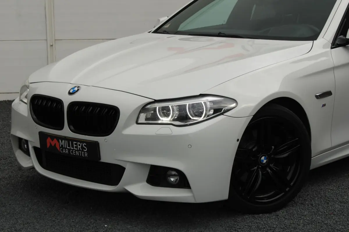 528i Softclose HUD Pano Memory Keyless Schermen achter