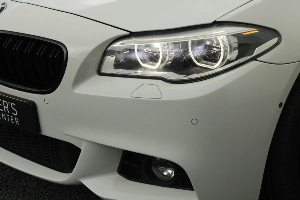 528i Softclose HUD Pano Memory Keyless Schermen achter