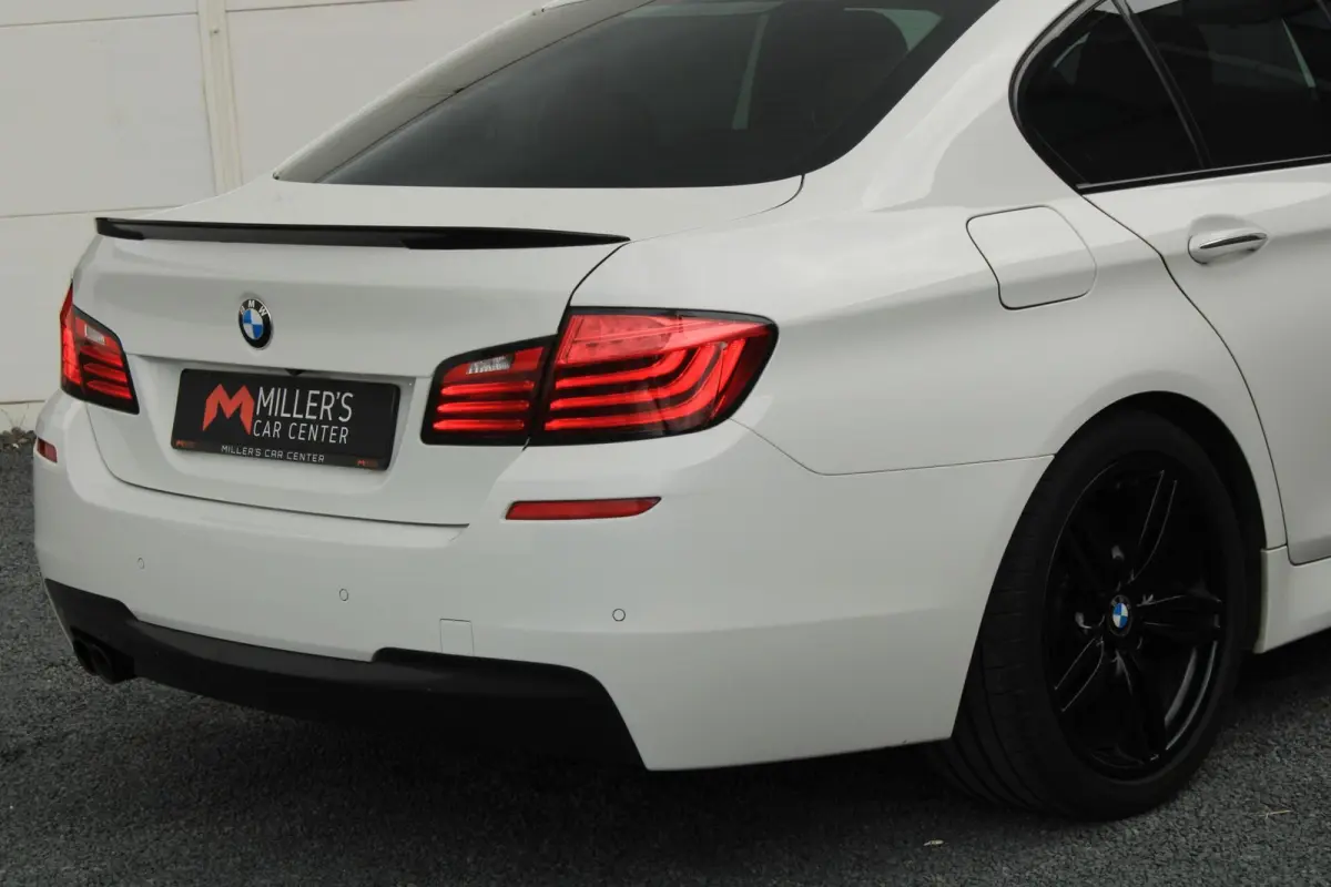 528i Softclose HUD Pano Memory Keyless Schermen achter