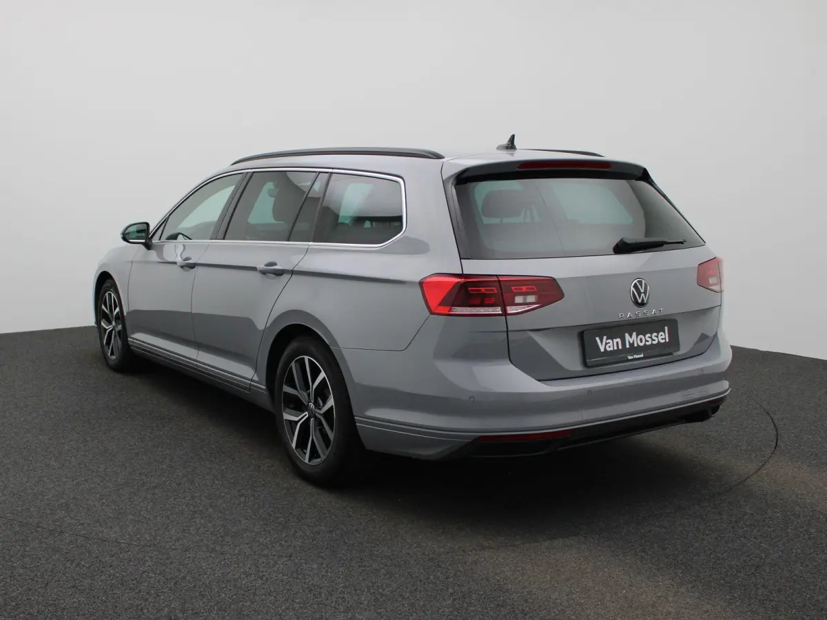2.0 TSI Elegance Business AUTOMAAT | ACHTERUITRIJCAMERA | STOELVERWARMING | STUURWIELVERWARMING | APPLE CARPLAY - ANDROID AUTO | CLIMATE CONTROL | ADAPTIVE CRUISE CONTROL |