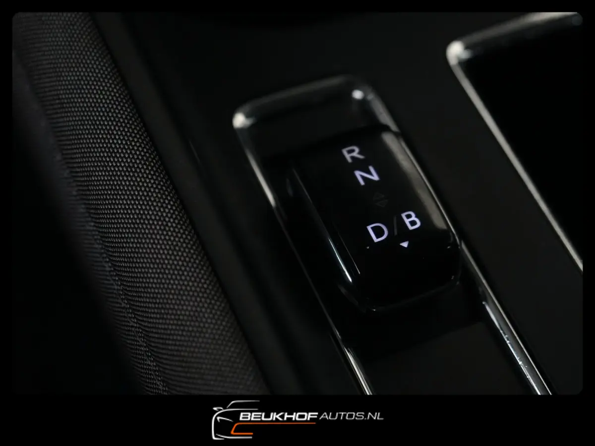 60 Leer Carplay Trekhaak Cruise Soh 92.4%