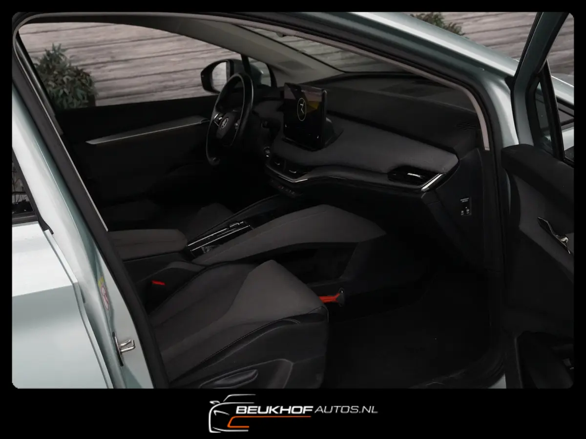 60 Leer Carplay Trekhaak Cruise Soh 92.4%