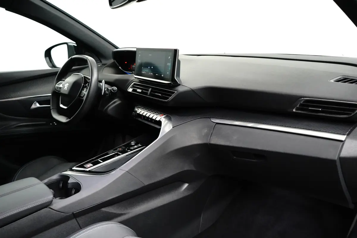 1.6 HYbrid 225 Active Pack Business Camera | Parkeersensoren | Digitaal Dashboard | 17" Lichtmetaal | Leder/Stof | Keyless | LED | Achteruitrijcamera | Apple Carplay/Android Auto|telefoonint