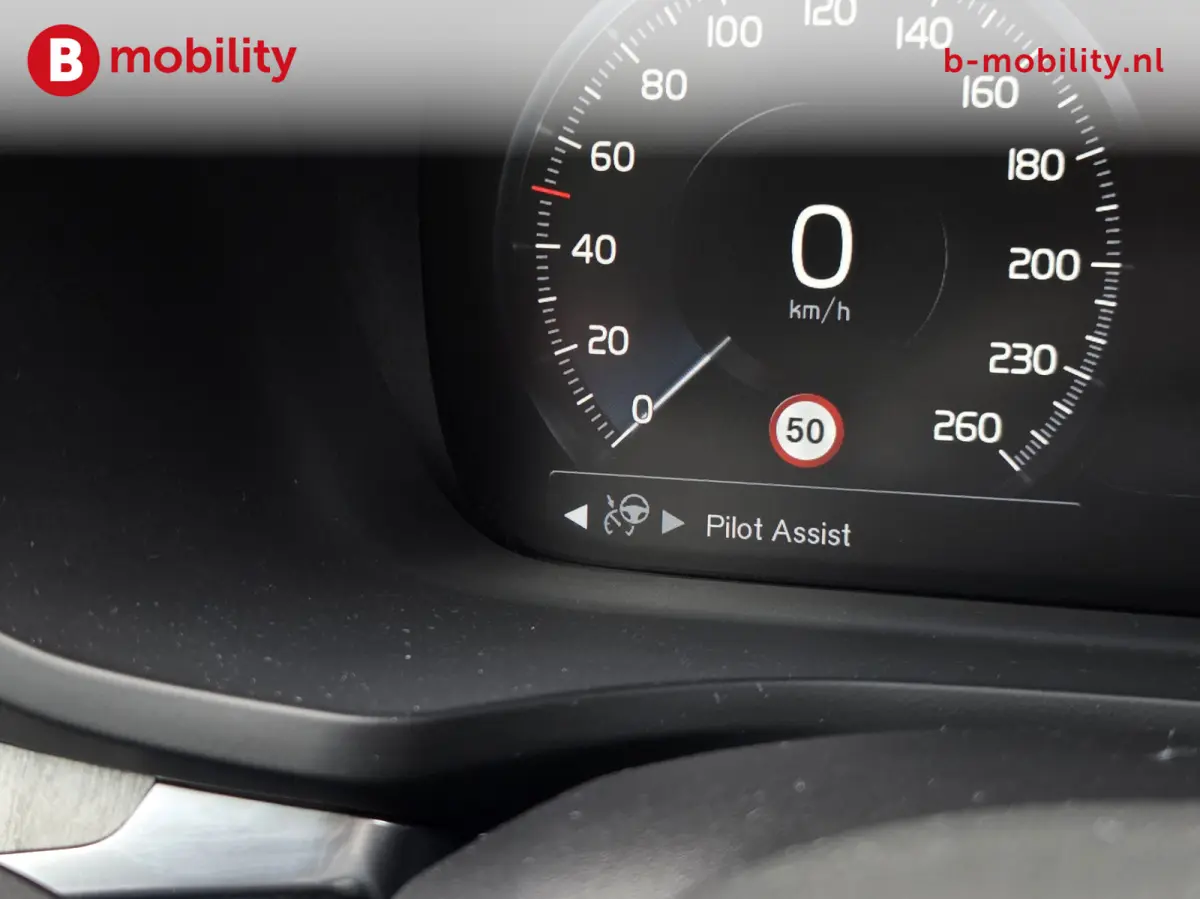 2.0 T6 Recharge AWD Inscription Trekhaak 2000kg NL Auto! | Adaptive Cruise Control | Achteruitrijcamera | Stoel/Stuurwielverwarming