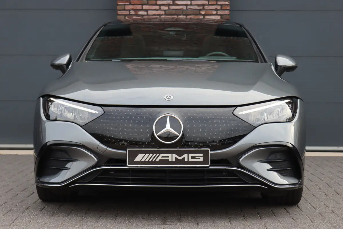 300 AMG Line 90 kWh | Luchtvering | Distronic | Panoramadak | Memory | Warmtepomp | Keyless Go | Camera | Dodehoekassistent |