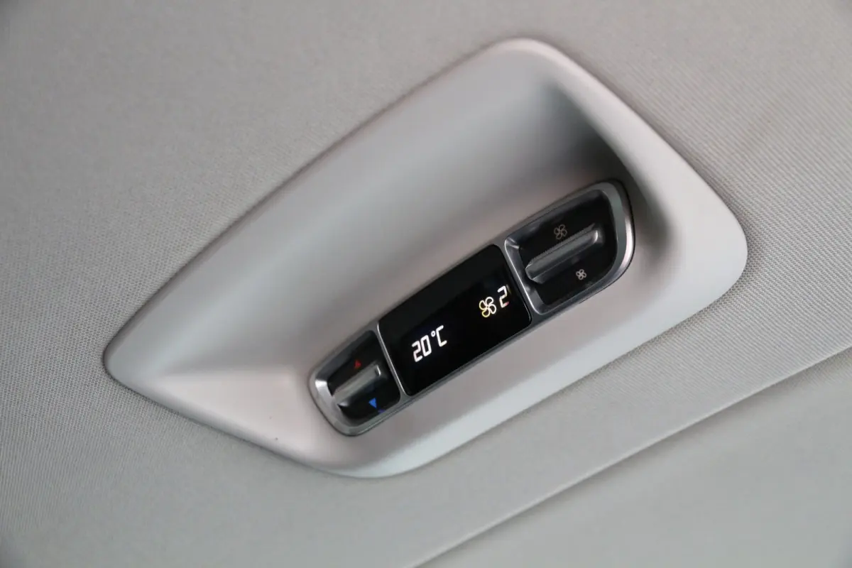 v250d | Aut. | DC | 2x Schuifdeur | Cruise | Clima..