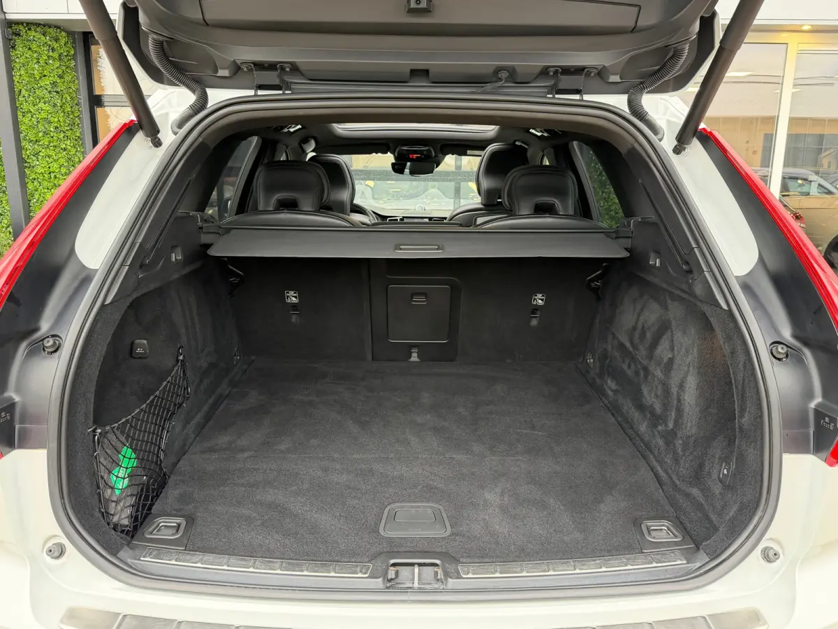 2.0 T8 Twin Engine AWD Polestar Engineered 405PK | Pano |Bowers&Wilkins Audio | Trekhaak | 1e Eig.