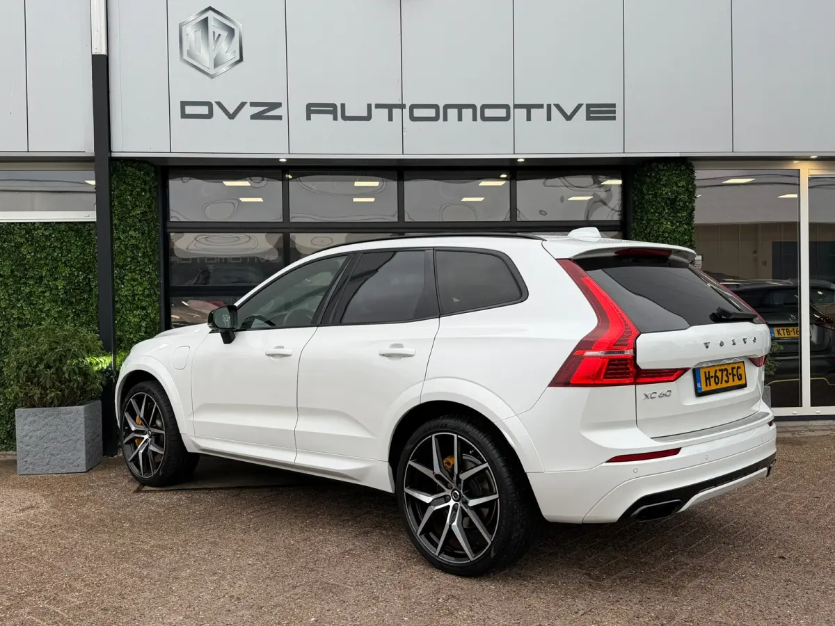 2.0 T8 Twin Engine AWD Polestar Engineered 405PK | Pano |Bowers&Wilkins Audio | Trekhaak | 1e Eig.