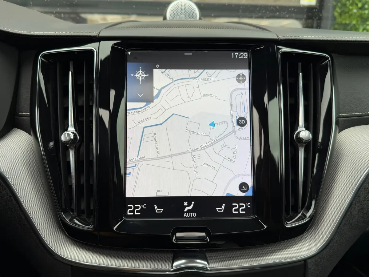 2.0 T8 Twin Engine AWD Polestar Engineered 405PK | Pano |Bowers&Wilkins Audio | Trekhaak | 1e Eig.