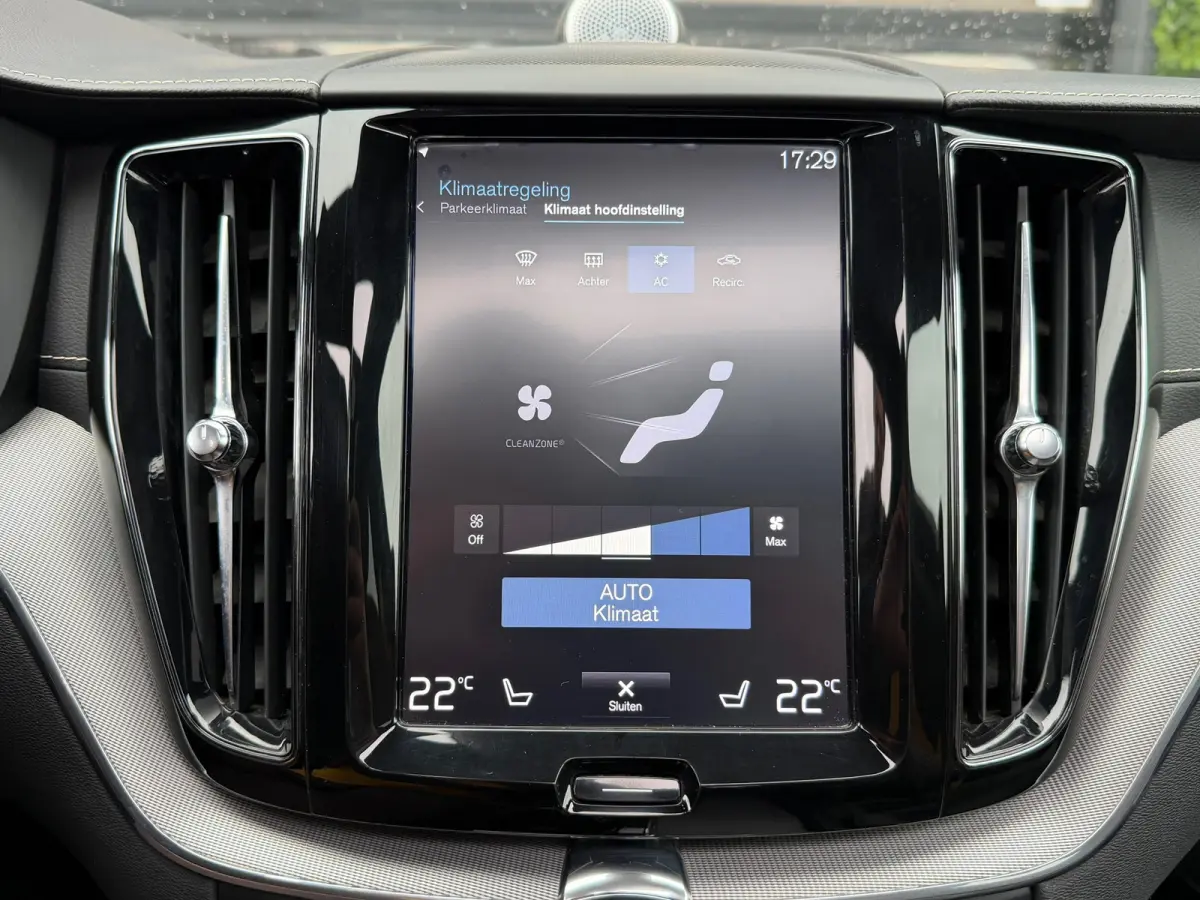 2.0 T8 Twin Engine AWD Polestar Engineered 405PK | Pano |Bowers&Wilkins Audio | Trekhaak | 1e Eig.