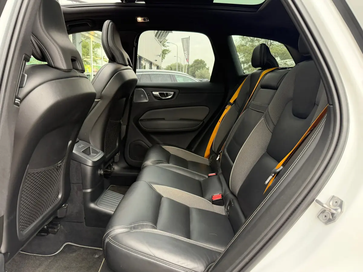 2.0 T8 Twin Engine AWD Polestar Engineered 405PK | Pano |Bowers&Wilkins Audio | Trekhaak | 1e Eig.