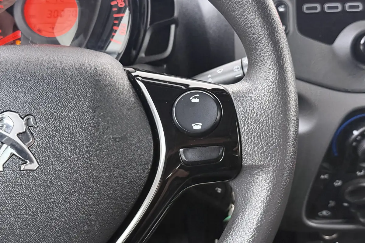 1.0 e-VTi Active LED Bluetooth DAB Start/Stop