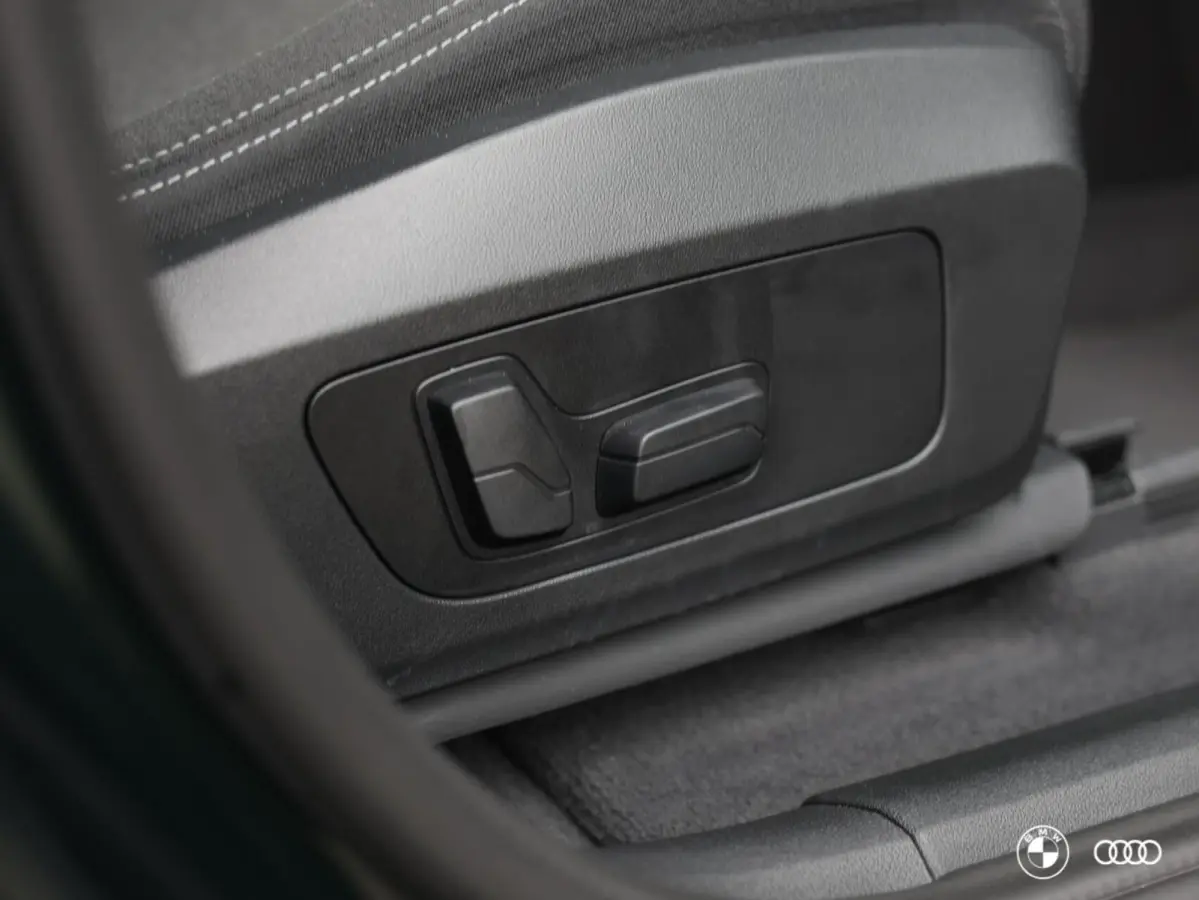 xDrive25e / ACC / HEAD-UP / EL STOELEN / EL TREKHAAK / KEYLESS / VERW STOELEN