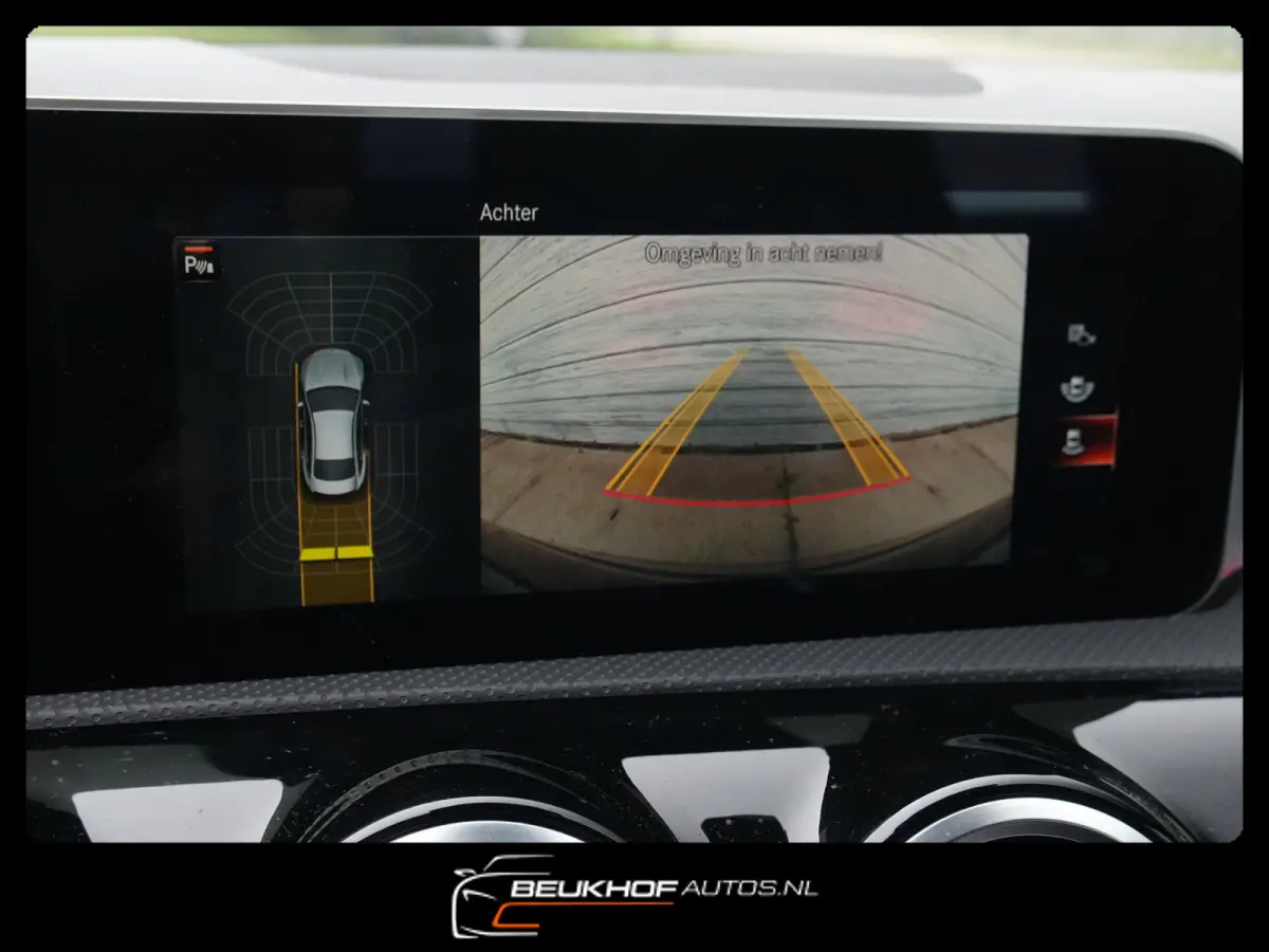 200 Business AMG Camera Sfeer Navi