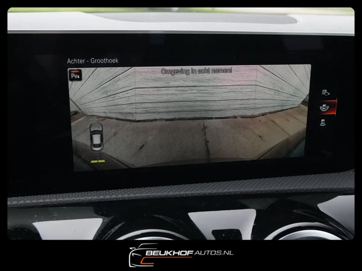 200 Business AMG Camera Sfeer Navi