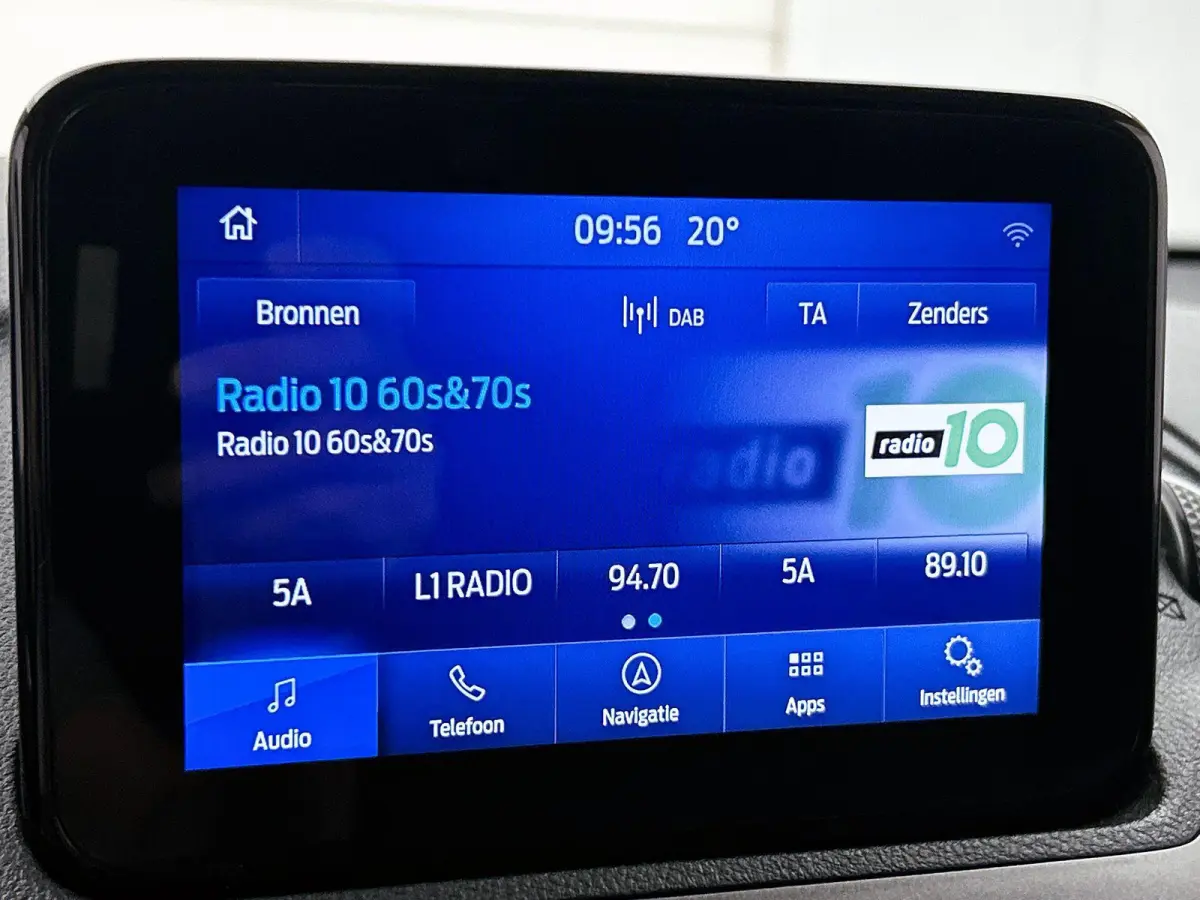1.5 EcoBlue L2 Trend Automaat Airco Navigatie Cruise control Camera Parkeersensoren