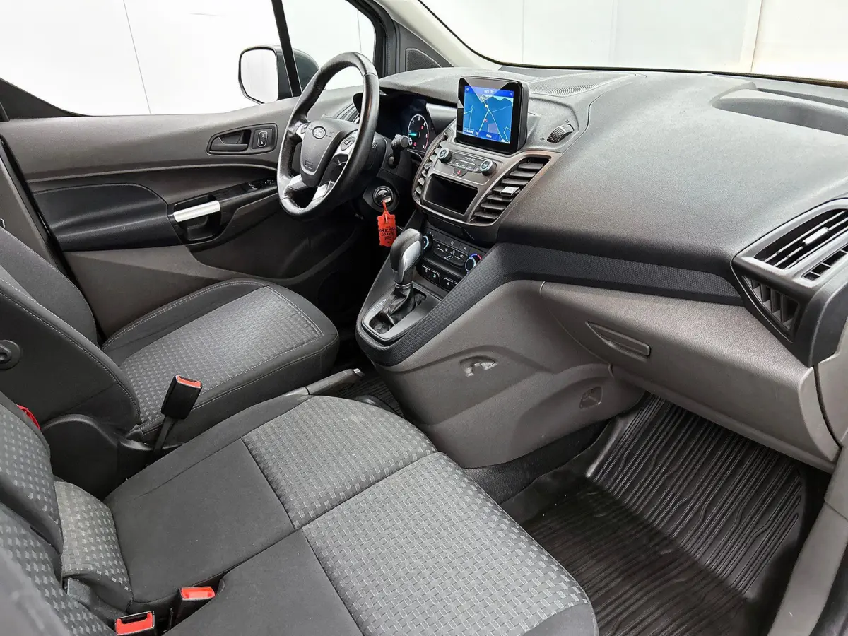 1.5 EcoBlue L2 Trend Automaat Airco Navigatie Cruise control Camera Parkeersensoren