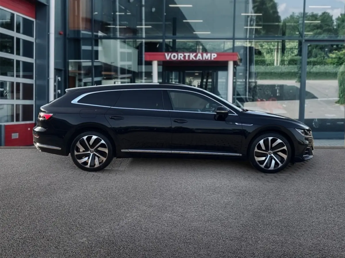 1.4 TSI R-LINE BUSINESS+ e-HYBRID PANO-DAK/TREKHAAK/LEDER/ACC/360CAMERA