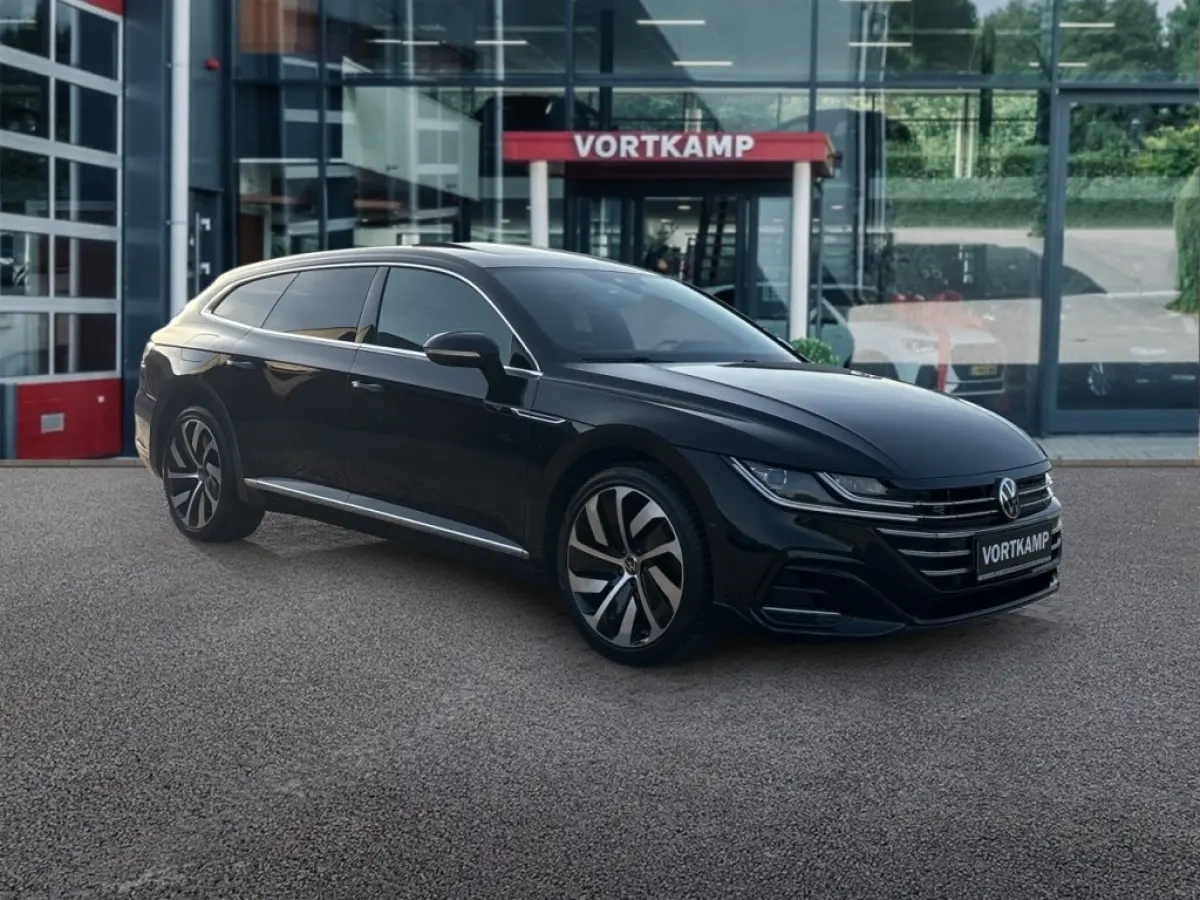 1.4 TSI R-LINE BUSINESS+ e-HYBRID PANO-DAK/TREKHAAK/LEDER/ACC/360CAMERA