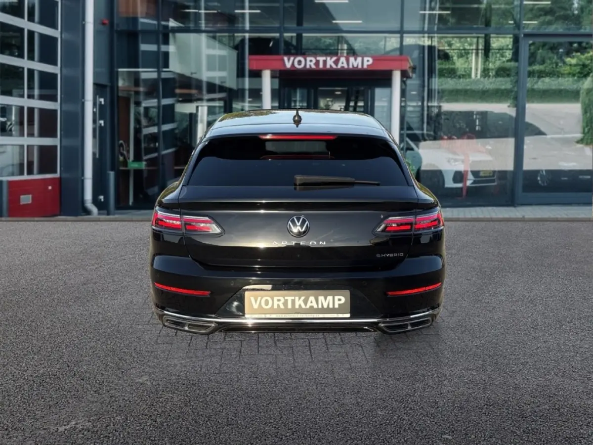 1.4 TSI R-LINE BUSINESS+ e-HYBRID PANO-DAK/TREKHAAK/LEDER/ACC/360CAMERA