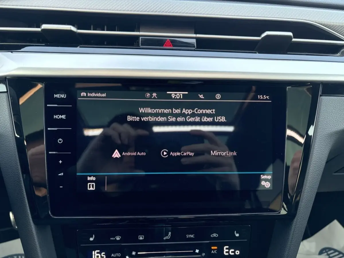 1.4 TSI R-LINE BUSINESS+ e-HYBRID PANO-DAK/TREKHAAK/LEDER/ACC/360CAMERA