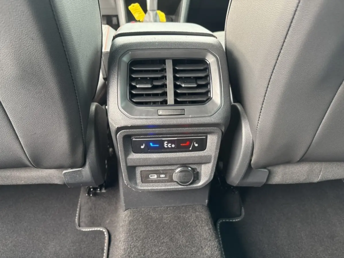 1.4 TSI FR E-HYBRID PANO-DAK/TREKHAAK/360CAMERA/MEMORY-SEATS/ACC