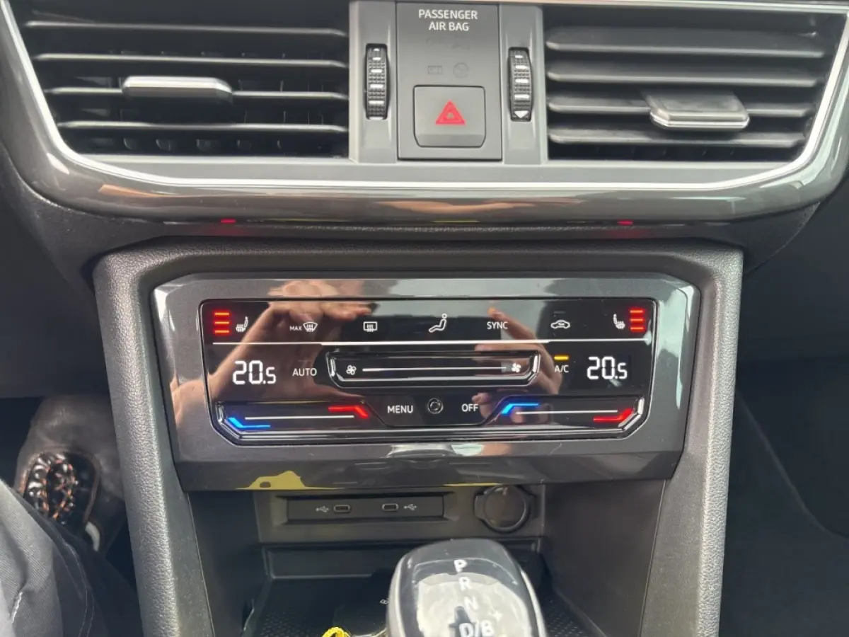 1.4 TSI FR E-HYBRID PANO-DAK/TREKHAAK/360CAMERA/MEMORY-SEATS/ACC