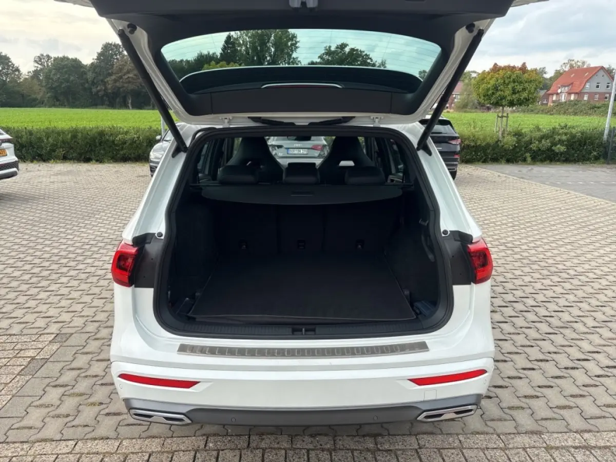 1.4 TSI FR E-HYBRID PANO-DAK/TREKHAAK/360CAMERA/MEMORY-SEATS/ACC