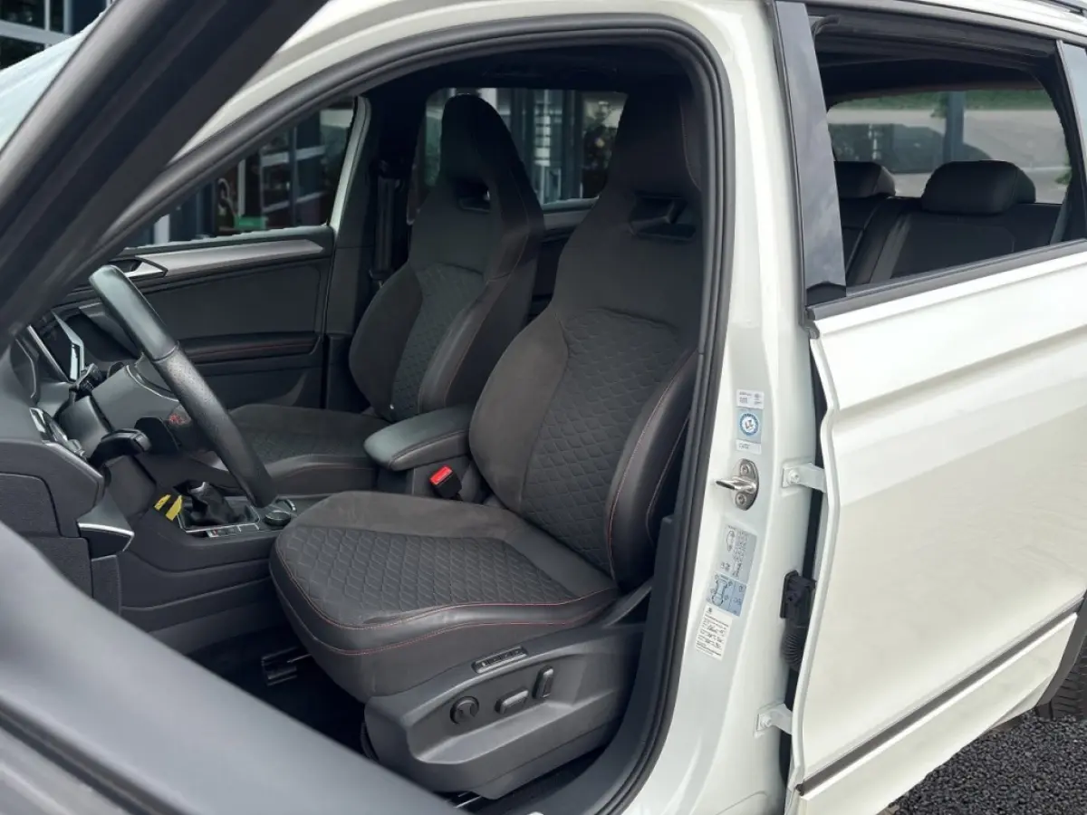 1.4 TSI FR E-HYBRID PANO-DAK/TREKHAAK/360CAMERA/MEMORY-SEATS/ACC
