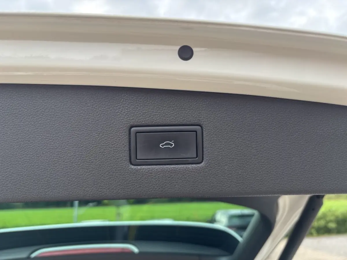 1.4 TSI FR E-HYBRID PANO-DAK/TREKHAAK/360CAMERA/MEMORY-SEATS/ACC