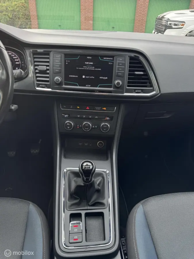 PANORAMADAK| 2018|BEATS AUDIO|LED |APPLE CARPLAY
