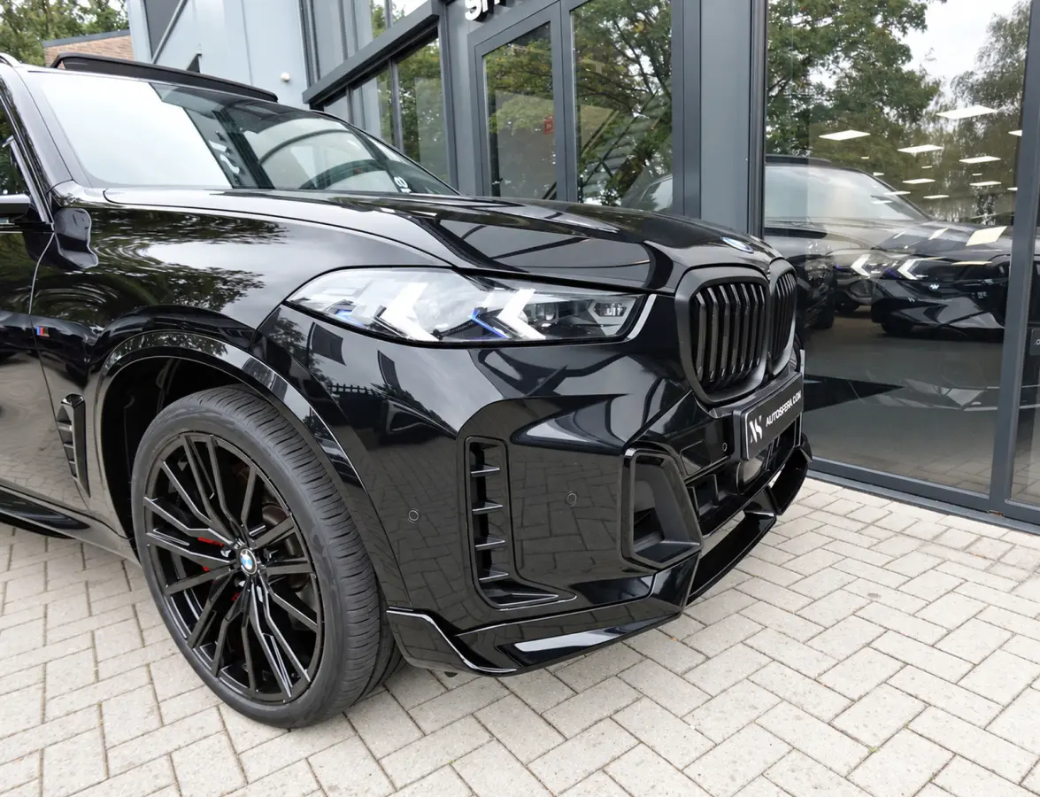 XDrive50e PANO KEYLESS SKYLOUNGE URBAN