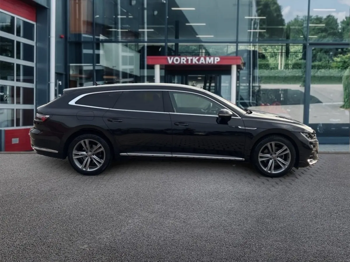 2.0 TDI R-LINE BUSINESS+ TREKHAAK/IQ-LIGHTS/ACC/CAMERA/STOELVERW