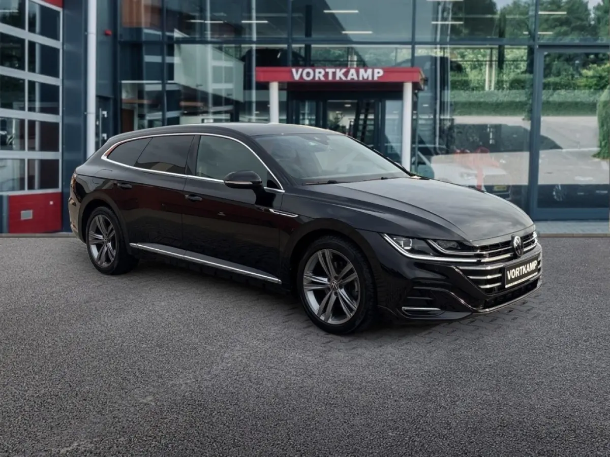 2.0 TDI R-LINE BUSINESS+ TREKHAAK/IQ-LIGHTS/ACC/CAMERA/STOELVERW