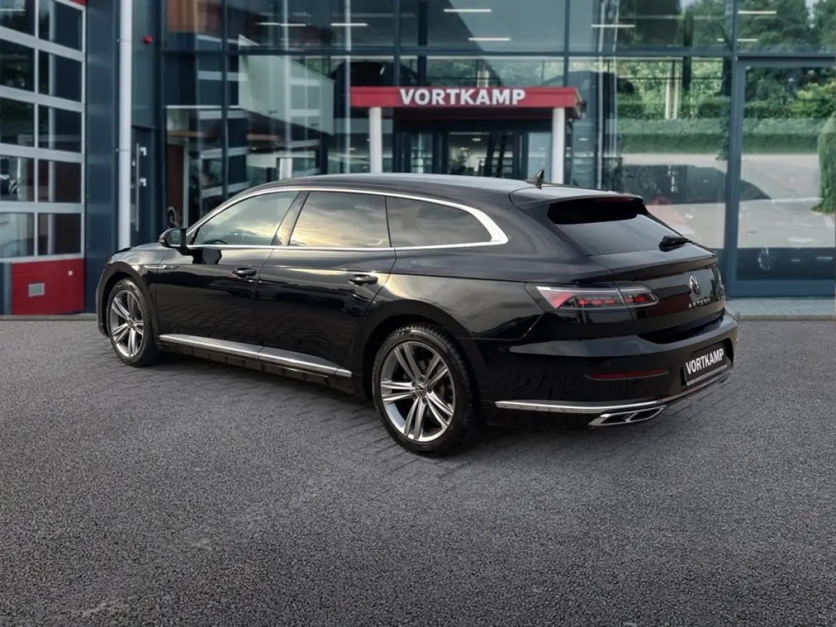2.0 TDI R-LINE BUSINESS+ TREKHAAK/IQ-LIGHTS/ACC/CAMERA/STOELVERW
