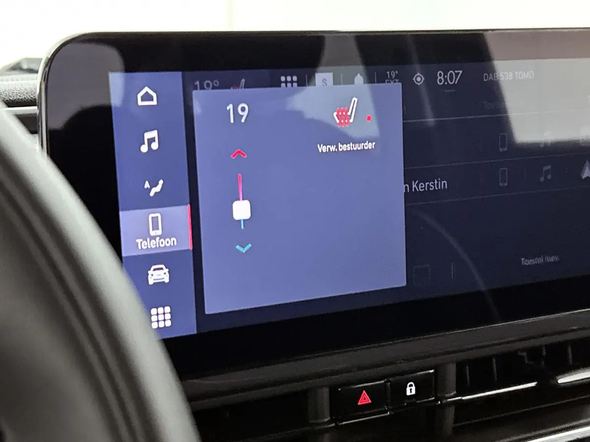 42 kWh 118pk Icon | Apple Carplay/Android Auto | Dodehoekdetectie | Camera | Stoelverwarming | Climate Control | Cruise Control |
