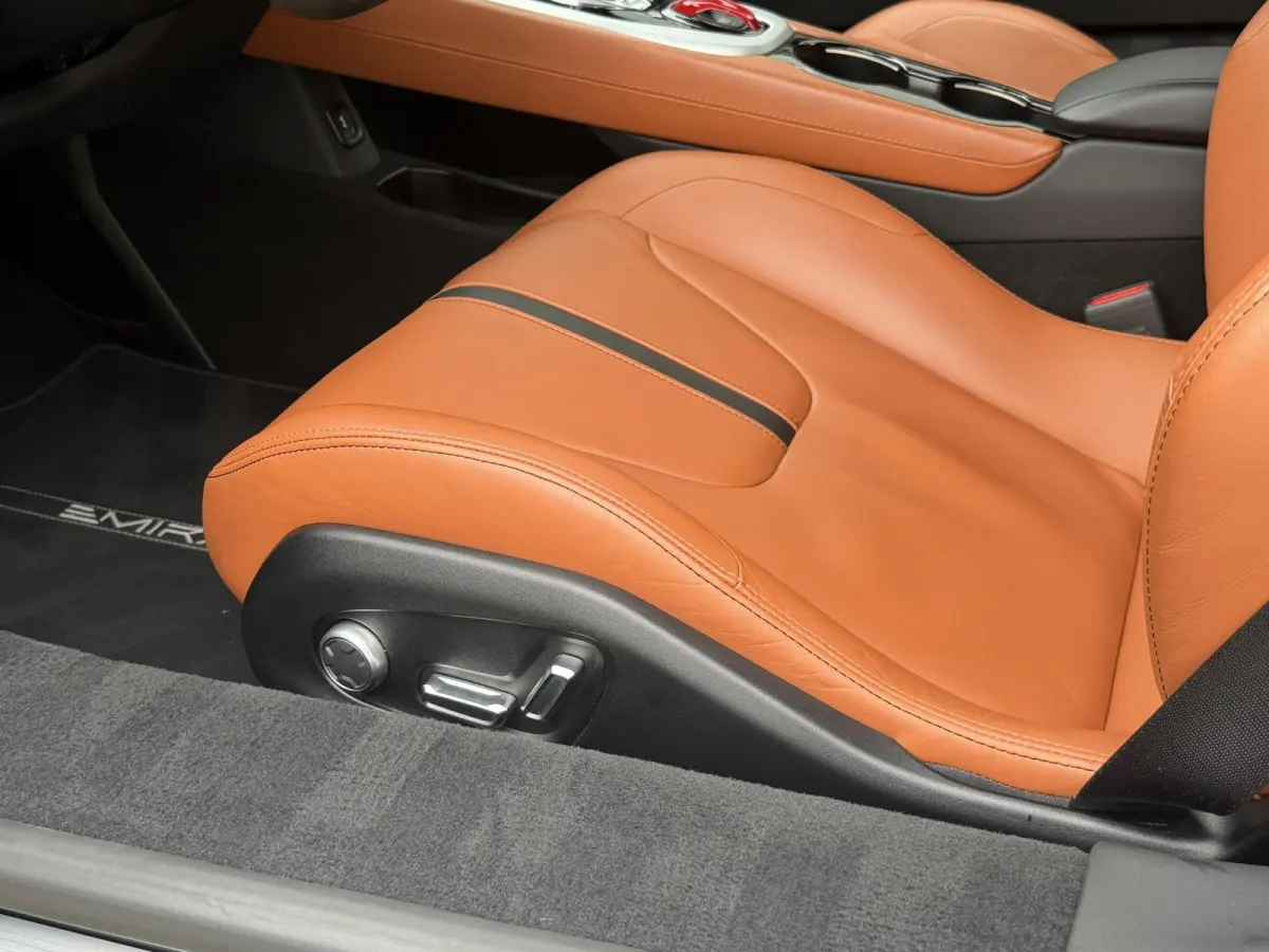 2.0 i4 First Edition | NL-Auto/Alcantara/KEF Premium/20-inch