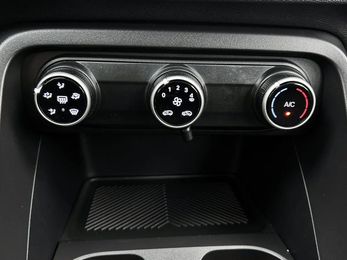 1.2 100pk You | Airco | Cruise Control | Bluetooth | LED | Parkeersensoren Achter