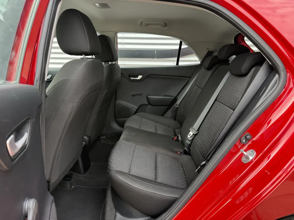 1.0 TGDI ComfortPlusLine Navigator Camera|Cruise|Carplay|Navi|Airco|Elek ramen|Lm velgen|N.A.P|APK tot 04-2027