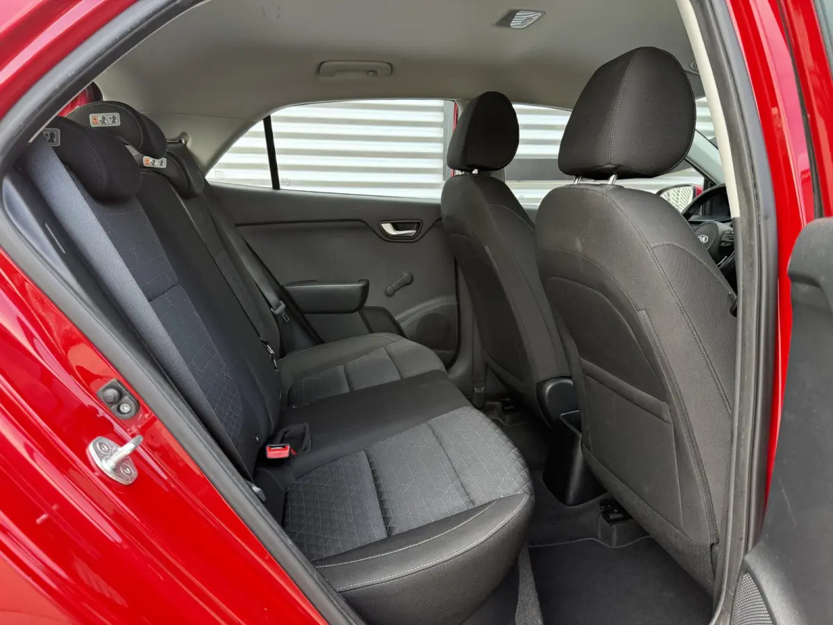1.0 TGDI ComfortPlusLine Navigator Camera|Cruise|Carplay|Navi|Airco|Elek ramen|Lm velgen|N.A.P|APK tot 04-2027