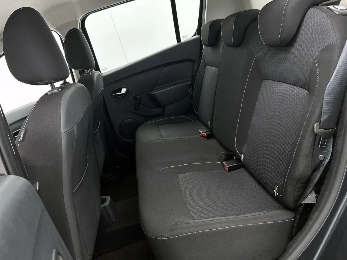 0.9 90pk SL Royaal | Trekhaak | Bluetooth | Airco | Cruise Control | 15"LMV |