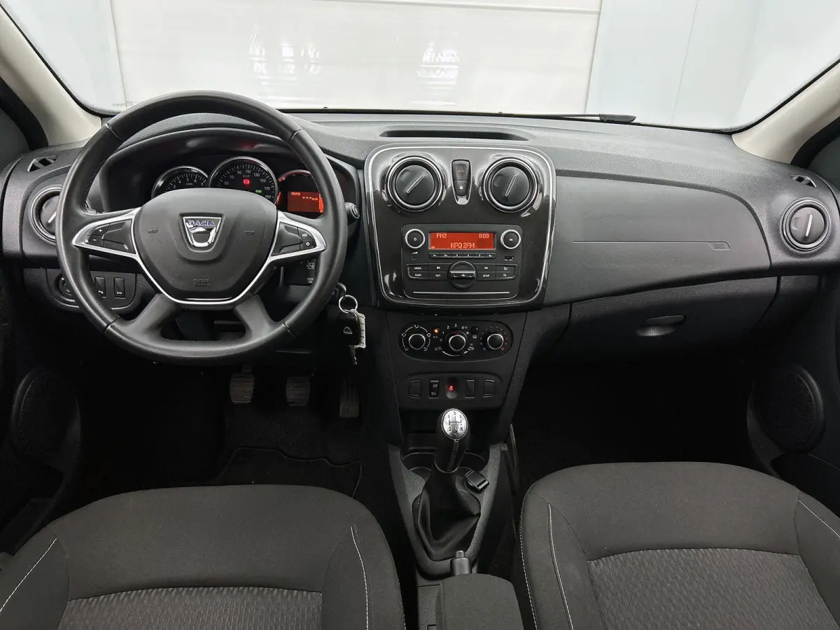 0.9 90pk SL Royaal | Trekhaak | Bluetooth | Airco | Cruise Control | 15"LMV |