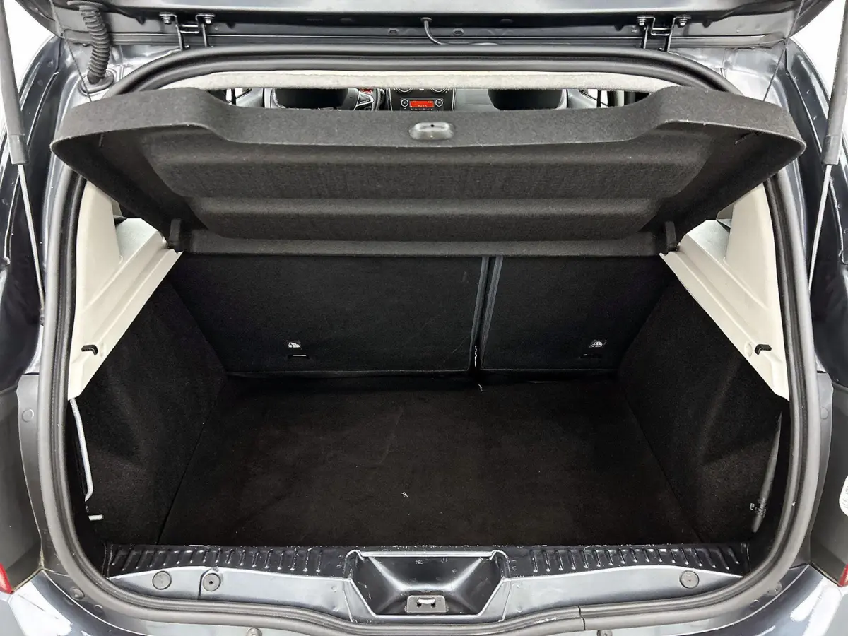 0.9 90pk SL Royaal | Trekhaak | Bluetooth | Airco | Cruise Control | 15"LMV |