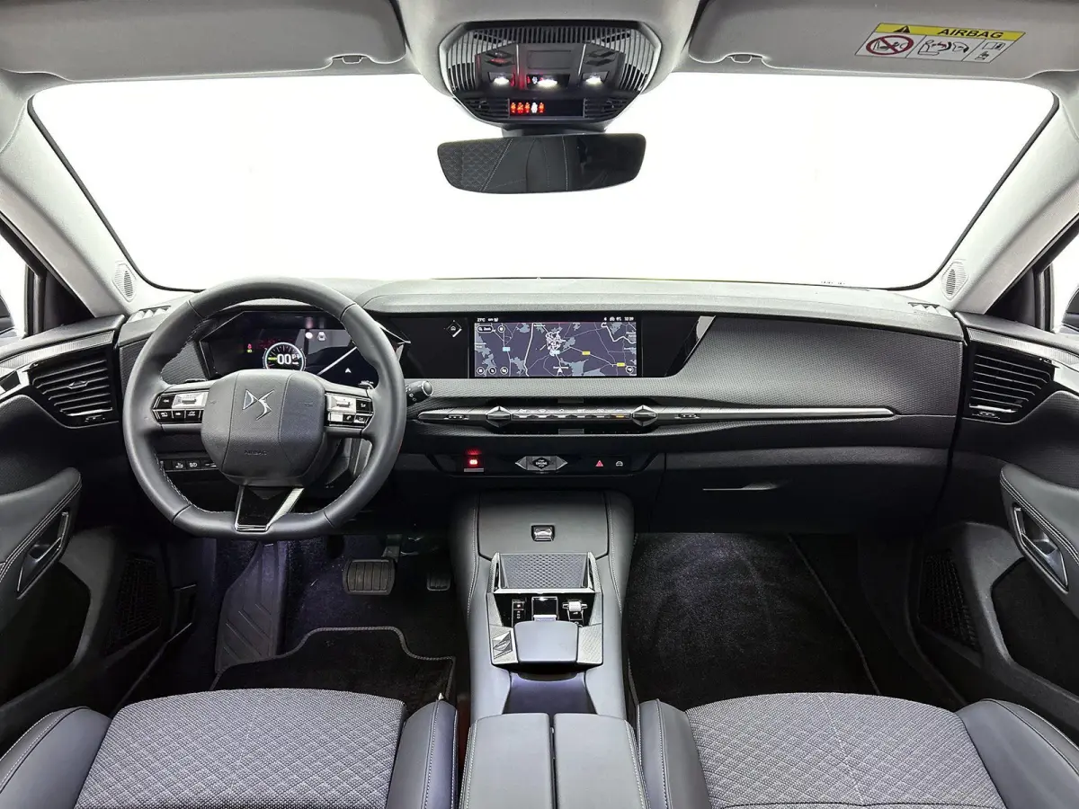 213pk Pallas Tech Pack 58.3 kWh Automaat | Elektrisch Verstelb. Bestuurdersstoel | Adaptieve Cruise Control | Stoelverwarming | Navigatie | 19"LMV |