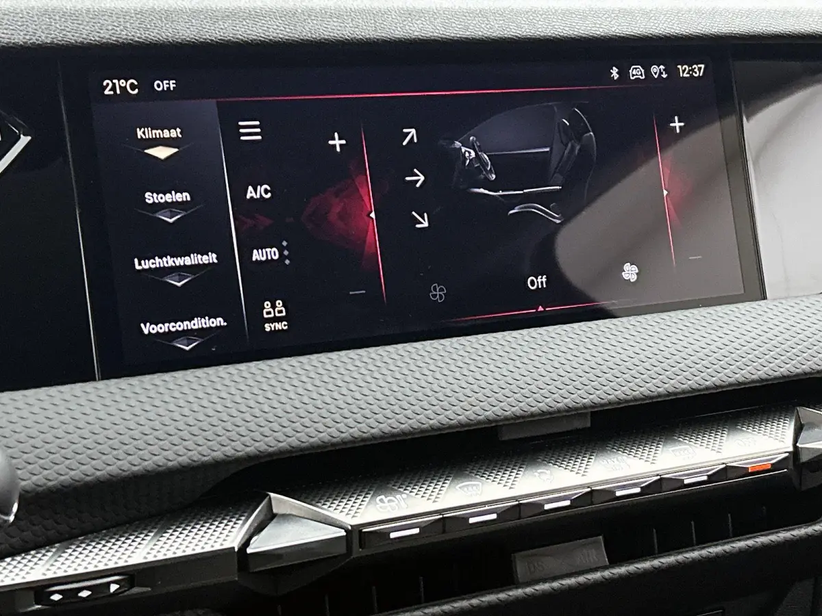 213pk Pallas Tech Pack 58.3 kWh Automaat | Elektrisch Verstelb. Bestuurdersstoel | Adaptieve Cruise Control | Stoelverwarming | Navigatie | 19"LMV |