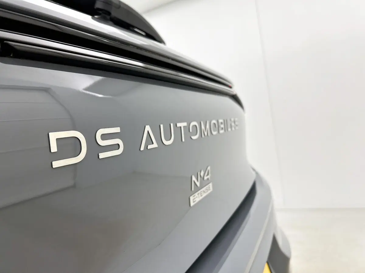 213pk Pallas Tech Pack 58.3 kWh Automaat | Elektrisch Verstelb. Bestuurdersstoel | Adaptieve Cruise Control | Stoelverwarming | Navigatie | 19"LMV |