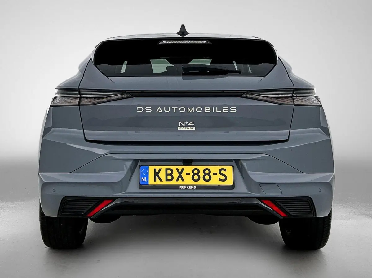 213pk Pallas Tech Pack 58.3 kWh Automaat | Elektrisch Verstelb. Bestuurdersstoel | Adaptieve Cruise Control | Stoelverwarming | Navigatie | 19"LMV |