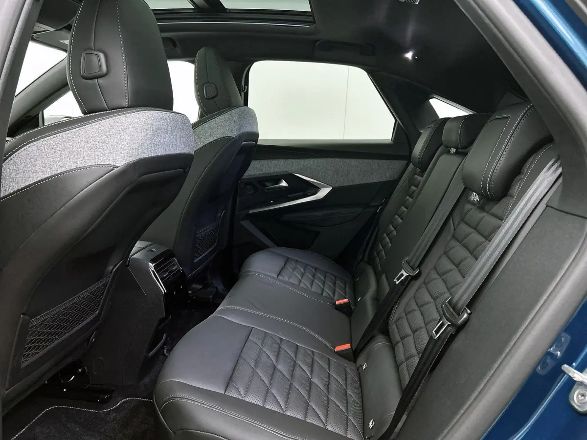 Launch Edition 325pk Dual Motor 73 kWh Automaat | 490km WLTP Actieradius | Warmtepomp | Navigatie | Panoramisch schuif-kanteldak | 360° camera | Lederen AGR stoel elektrisch+geheugen+massag